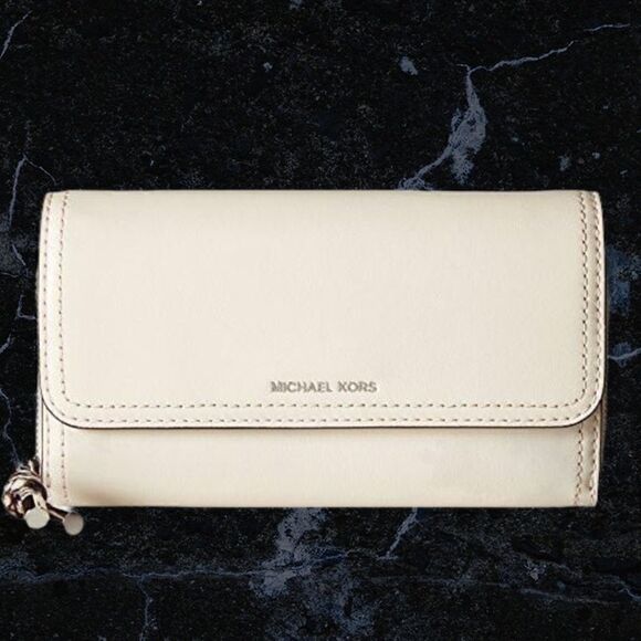 Michael Michael Kors Isabel Clutch Ecru Wallet - Picture 1 of 8